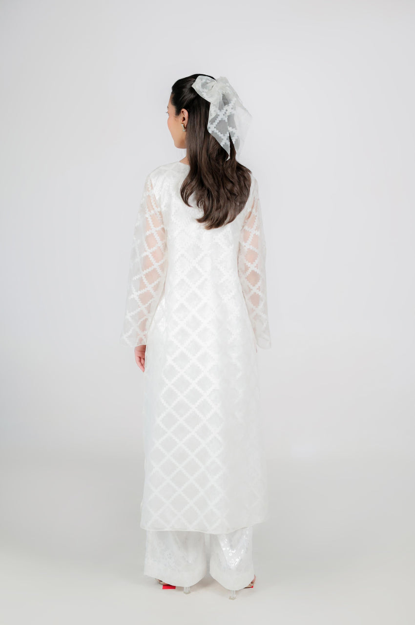 White Interlude