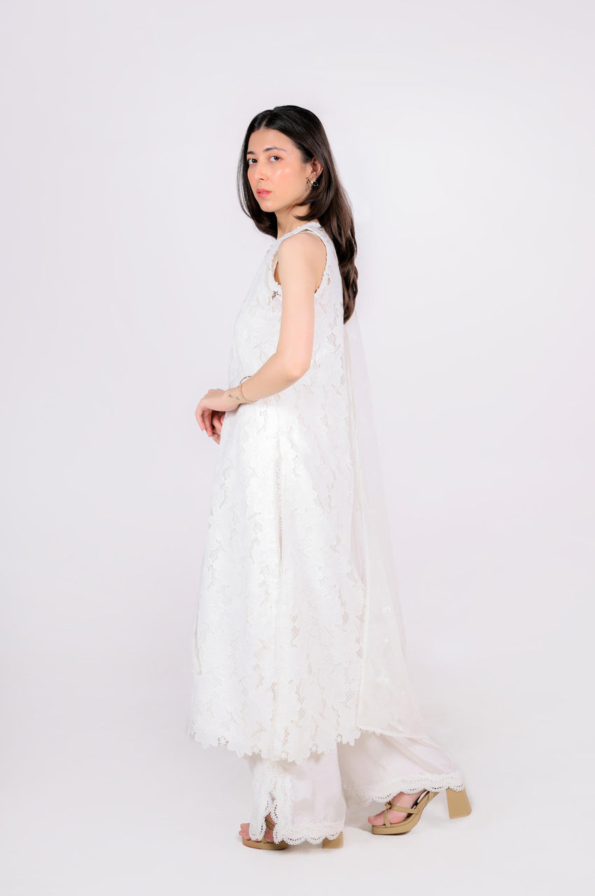 Ivory Bloom